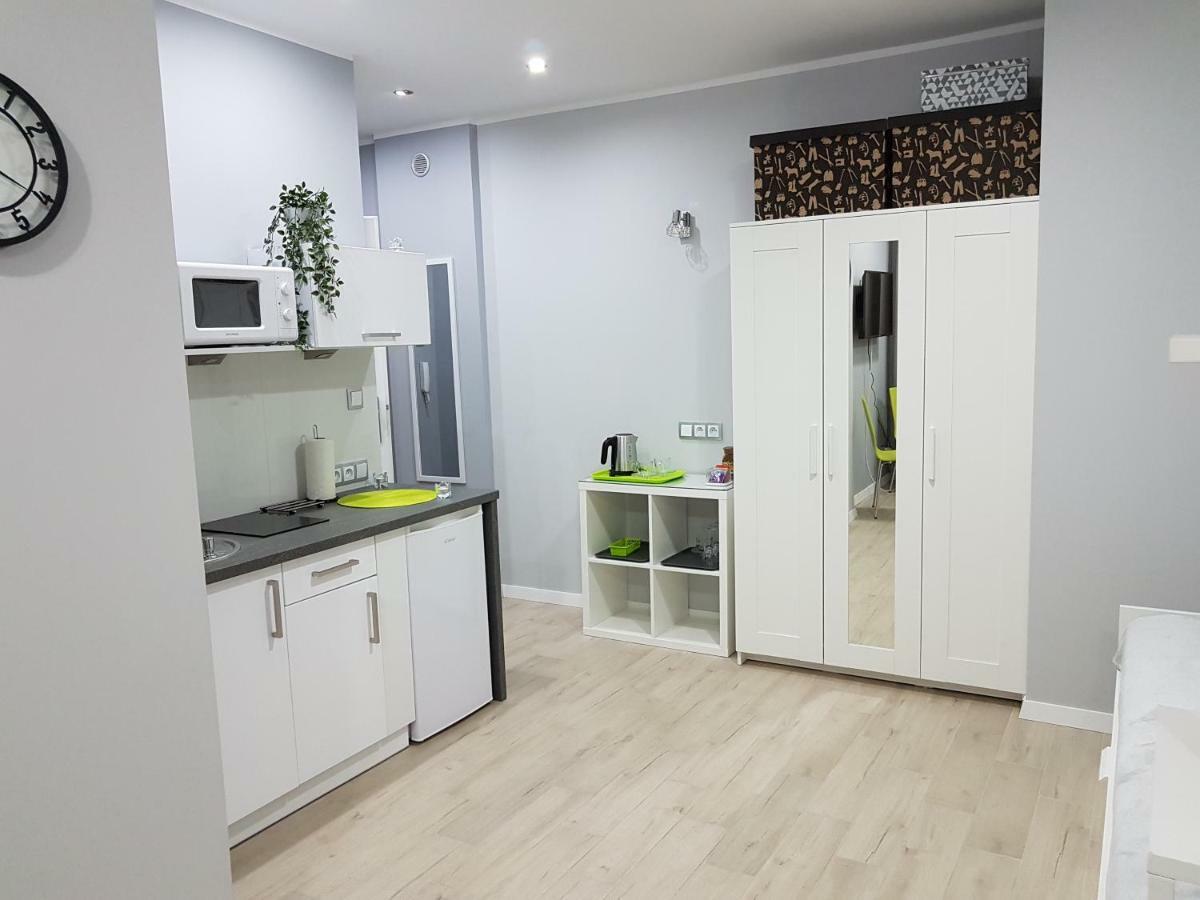 Kawalerka W Kamienicy Na Starowce Apartment Gdansk Bagian luar foto