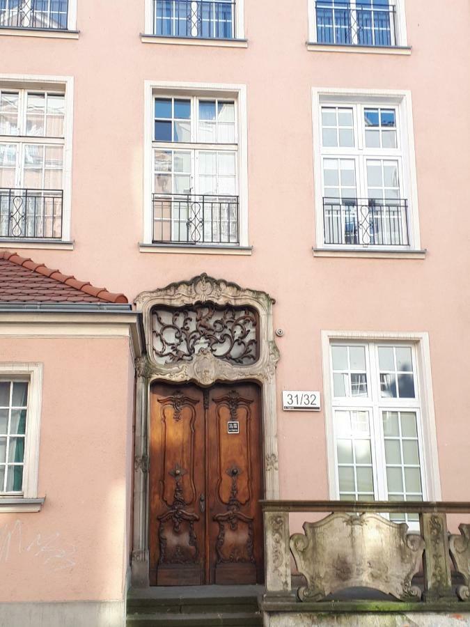 Kawalerka W Kamienicy Na Starowce Apartment Gdansk Bagian luar foto